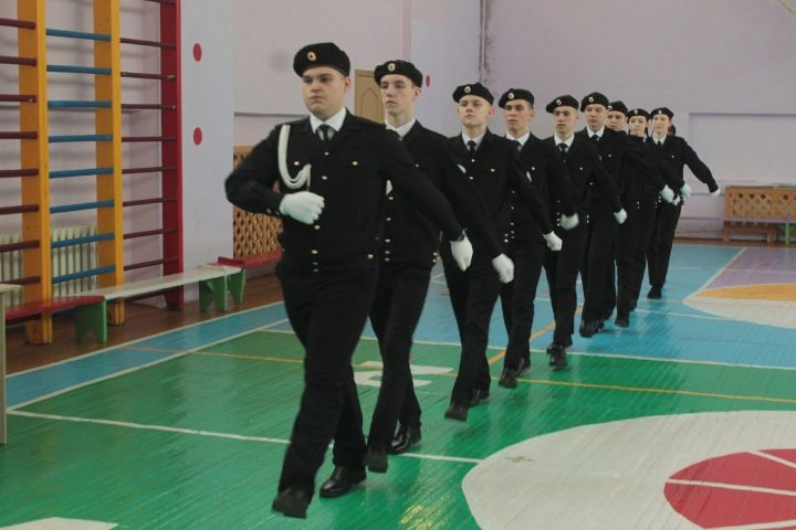 Школы Бугульмы приняли участие в военно-спортивной игре «Зарница»