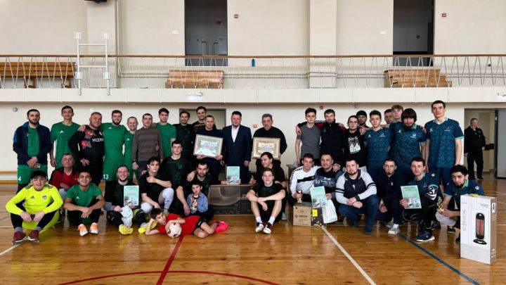Бөгелмәдә ТР мәчетләре арасында мини-футбол буенча турнир узды