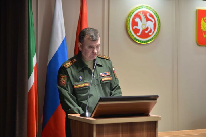 Военный комиссар Бугульмы: Продолжается набор на военную службу по контракту