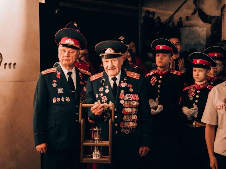 В Татарстане ветерану передали «Огонь памяти»