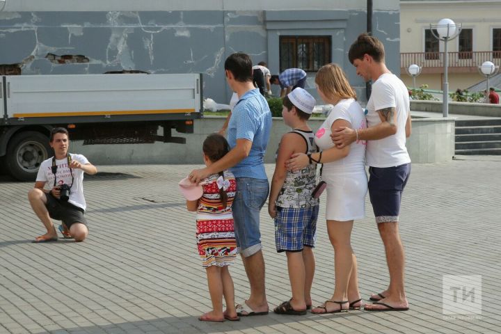 Бугульминцам разъяснили правила путешествия с несовершеннолетними