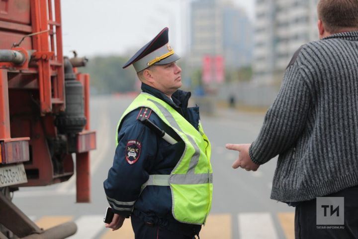 Полицейские Бугульмы выявили пьяного пенсионера за рулем