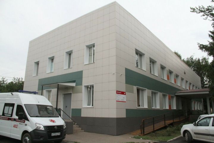 В Бугульминском районе после капремонта открылась врачебная амбулатория