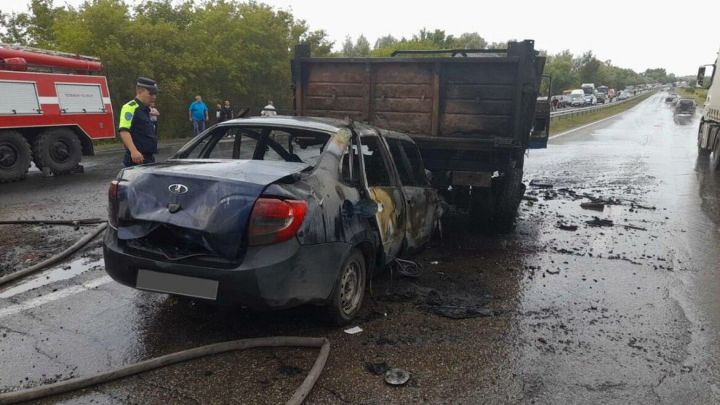 Водитель сгорел заживо в Альметьевском районе РТ