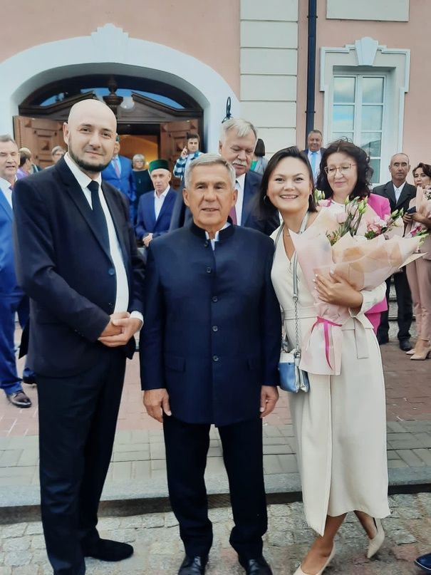 Многодетная семья Шайгардановых из Бугульмы побывала на приеме у Раиса Татарстана