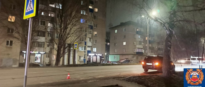 Бөгелмәдә балигъ булмаган җәяүле юл-транспорт һәлакәтендә зыян күргән һәм хастаханәгә озатылган