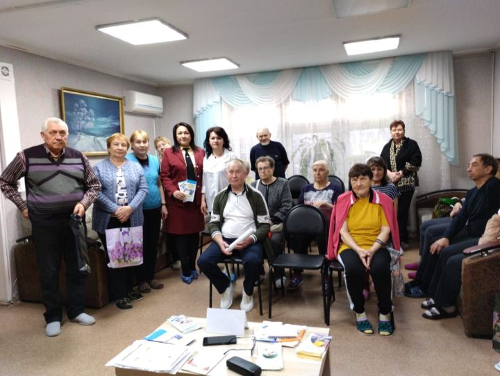 Бөгелмә өлкәннәре өчен кулланучылар хокукларын яклау буенча консультация үткәрелде