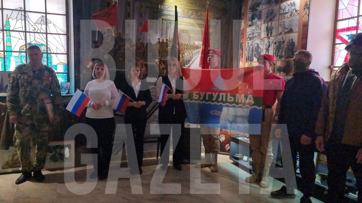 Из Бугульмы пятерых мужчин проводили в Африканский корпус