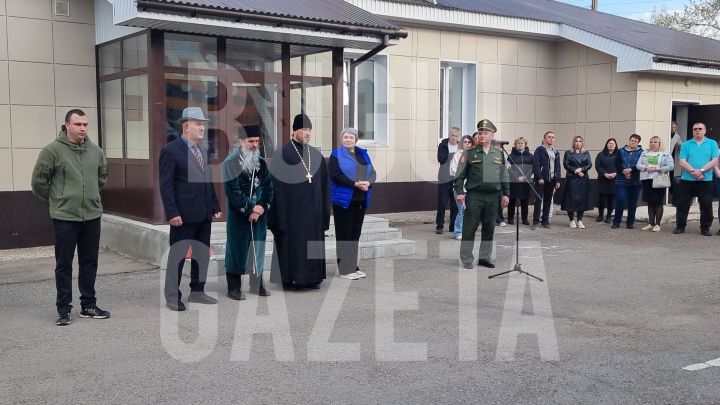 Актер Бугульминского драмтеатра отправился на СВО