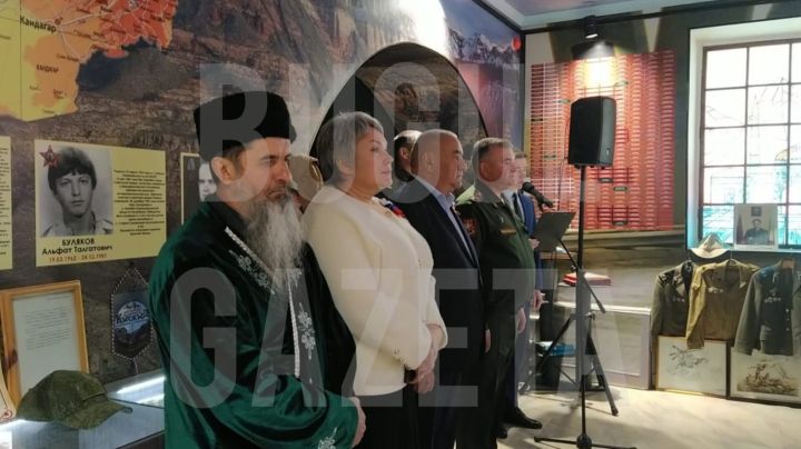 В Бугульме передали государственные награды семьям участников СВО