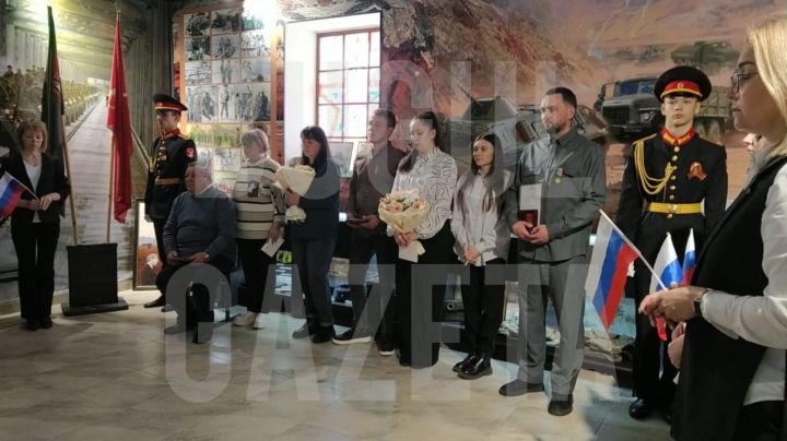 В Бугульме передали государственные награды семьям участников СВО