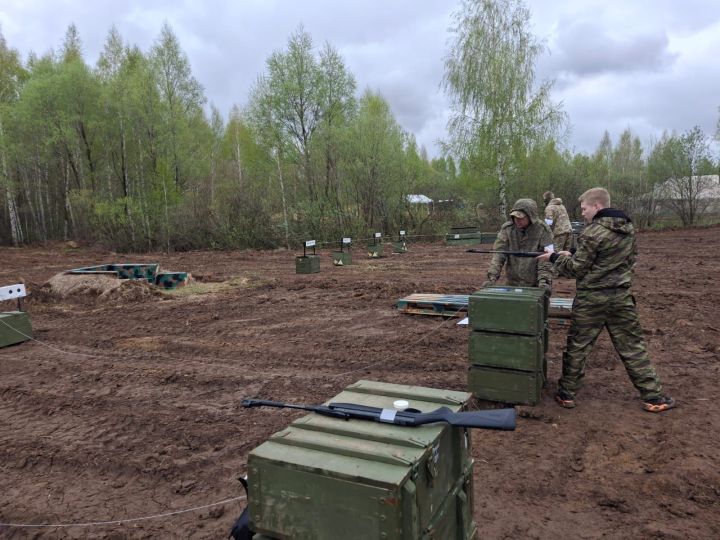 Бугульминцы вошли в число победителей военно-патриотической игры «Зарница 2.0»
