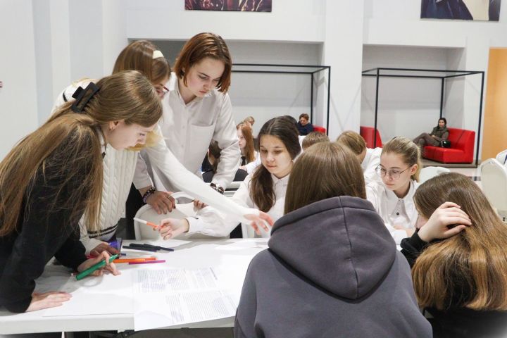 В Бугульме провели «Конструктивный диалог» с местной молодежью