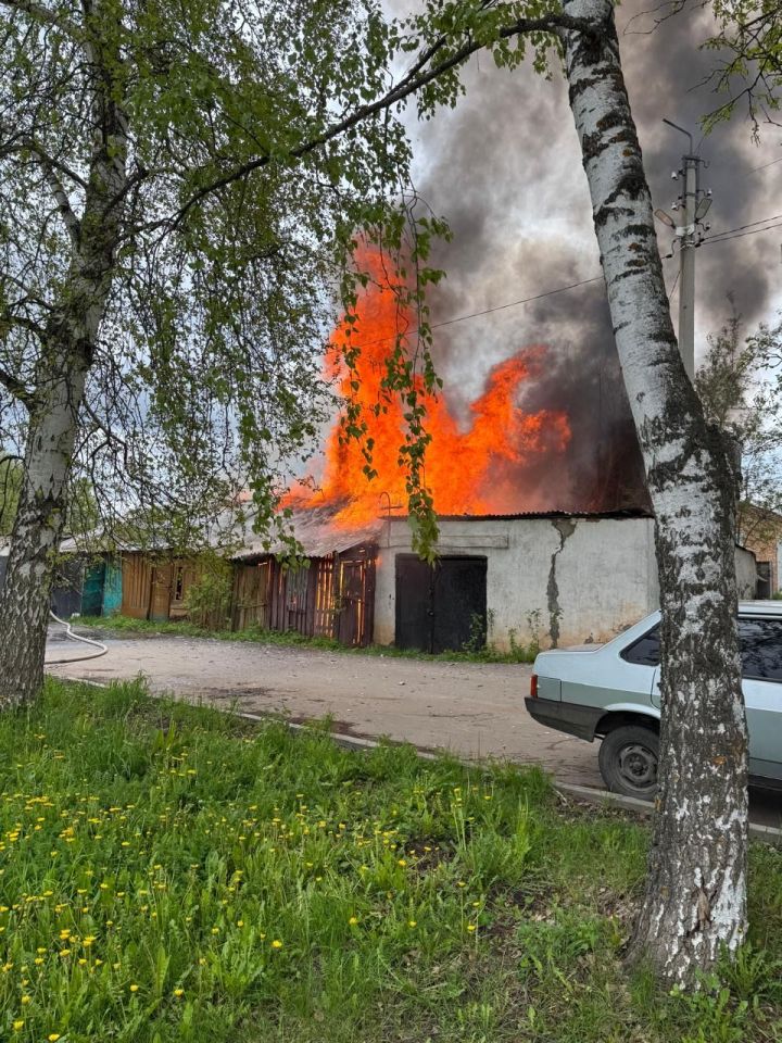 В Бугульме случился пожар