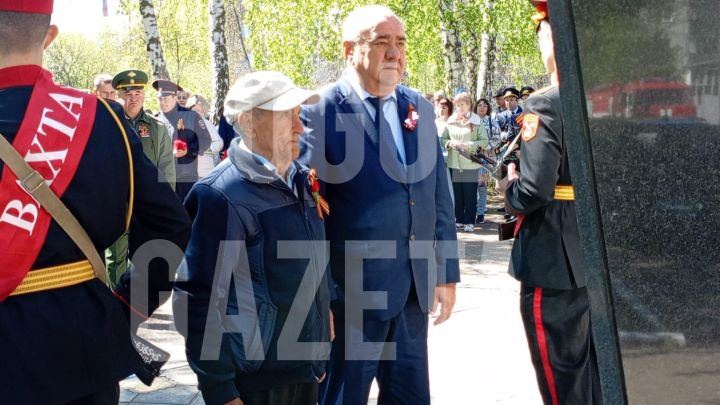В Бугульме провели митинг памяти Газинура Гафиатуллина