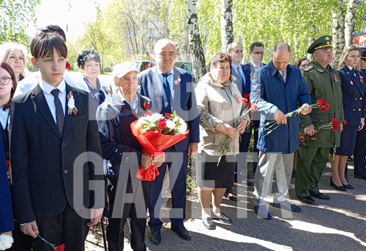 В Бугульме провели митинг памяти Газинура Гафиатуллина