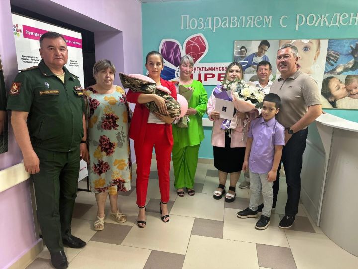 Бөгелмәле Равил Хәйретдинов: патриот булып тәрбияләнгән