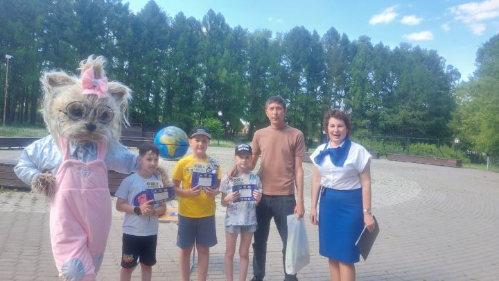 В Бугульме провели игровую программу по БДД