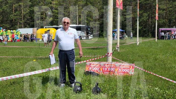 Сабантуй в Бугульме продолжается