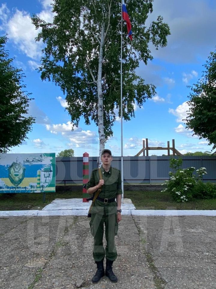 Бугульминцев отметили за успехи в службе на границе
