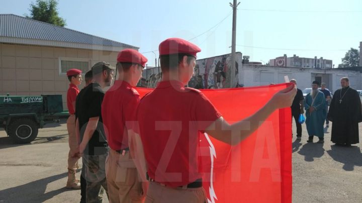 Еще два бугульминца подписали контракт с Министерством обороны России