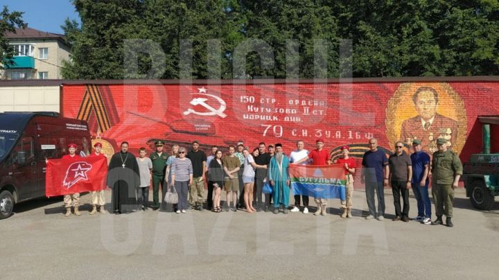 Еще два бугульминца подписали контракт с Министерством обороны России