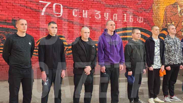 В Бугульме завершили весеннюю призывную кампанию