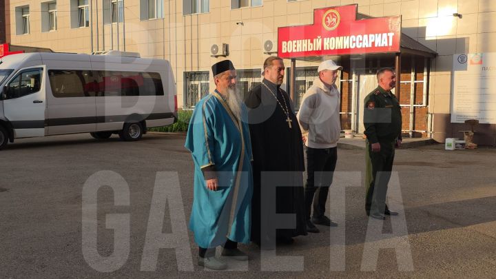 В Бугульме завершили весеннюю призывную кампанию