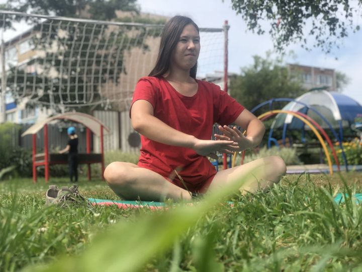Особенные бугульминцы позанимались йогой