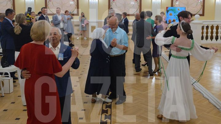 Торжественный прием лучших семей провели в местном загсе