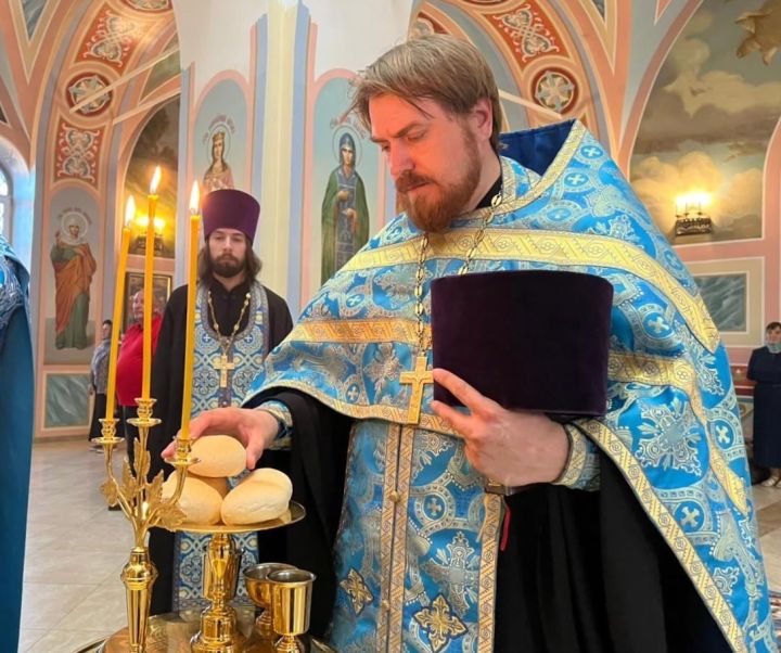 В канун Успения Пресвятой Богородицы в монастыре Бугульмы прошла праздничная служба