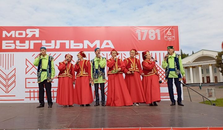 ‎В Бугульме в Единый день голосования состоялась первая осенняя сельскохозяйственная ярмарка