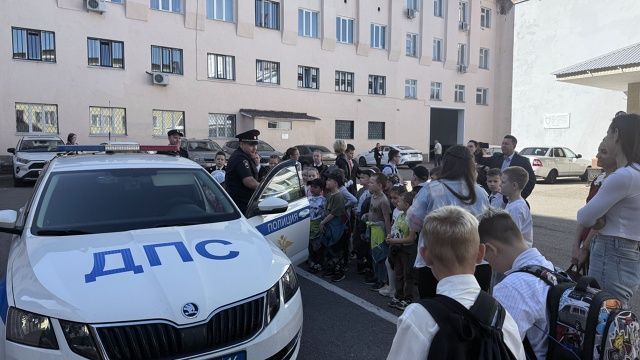 Юные бугульминцы с экскурсией посетили правоохранительные органы