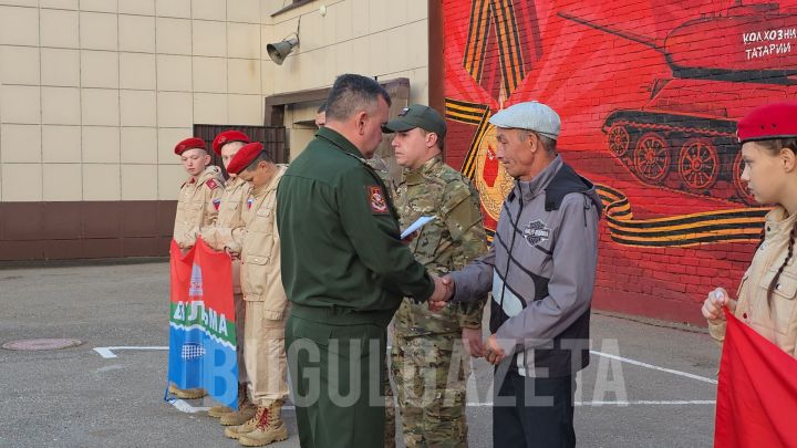 Трое бугульминцев отправились на СВО