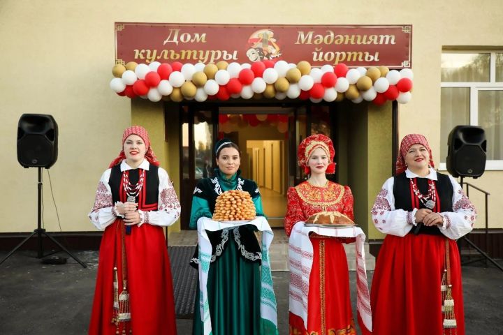Бөгелмә районында капиталь ремонттан соң авыл мәдәният йорты ачылды