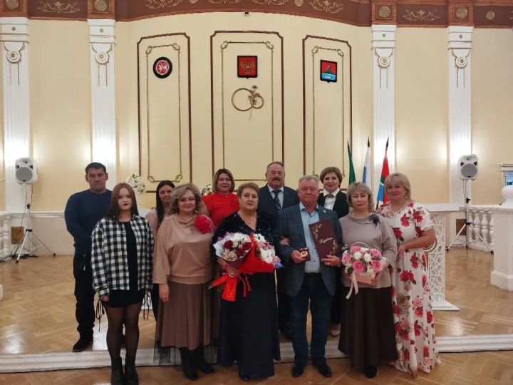 Бөгелмәлеләр Геронтьевлар гаиләсе алтын туйларын билгеләп үттеләр