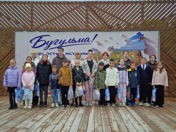 Бөгелмәдә ел саен үткәрелә торган «Мәктәпкә җыенырга ярдәм ит» хәйрия акциясе узды