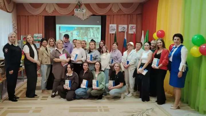 Бөгелмәнең балалар бакчасында «юлда куркынычсызлык» темасына ата-аналар җыелышы узды