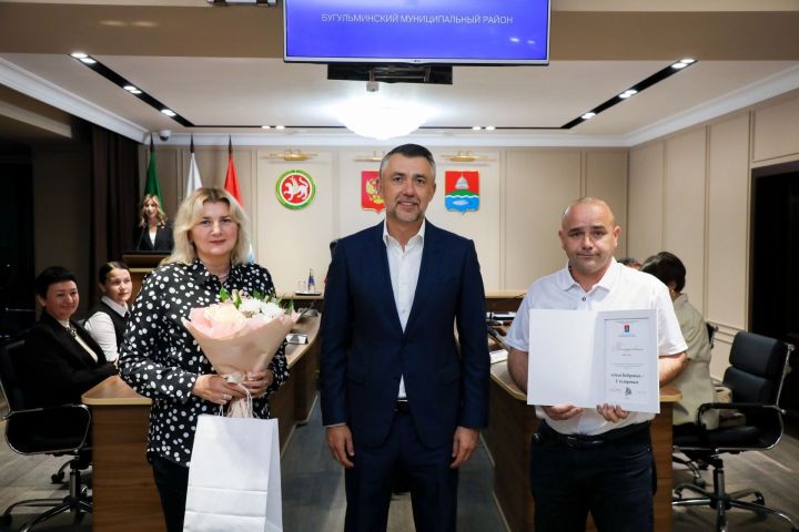 Бөгелмәдә яшьләрне тәрбияләү стратегиясе турында фикер алыштылар