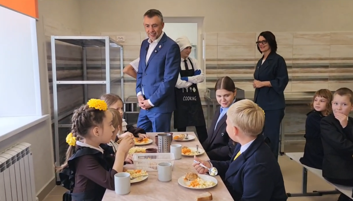 Бөгелмә мәктәпләрендә «Үзәкләштерелгән укучы картасы» гамәлгә кертелде